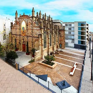 https://residencia-universitaria-sant-joan.top-hotels-tarragona.com